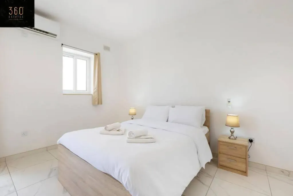Apartment Beautiful, Central Home With All Amenities & Wifi By 360 Estates Pieta