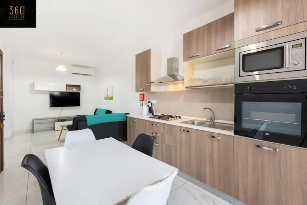 Beautiful, Central Home With All Amenities & Wifi By 360 Estates Pieta