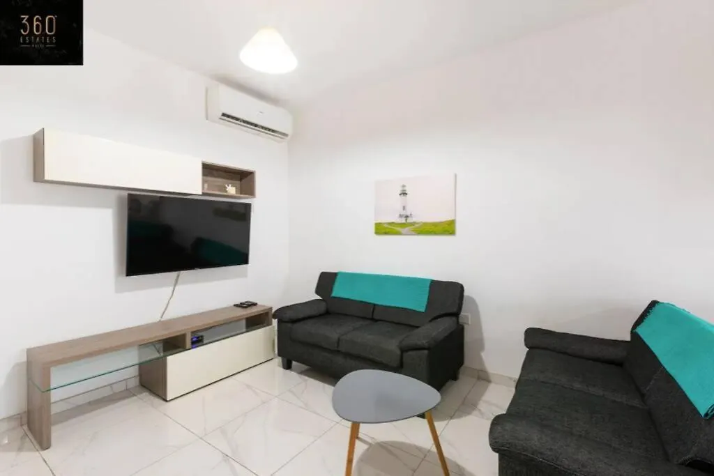 Apartment Beautiful, Central Home With All Amenities & Wifi By 360 Estates Pieta